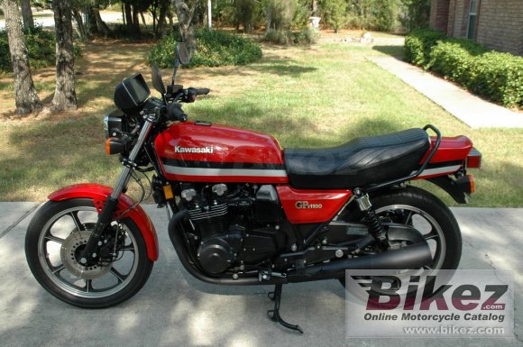 1981 Kawasaki GPZ 1100 F 1 photo